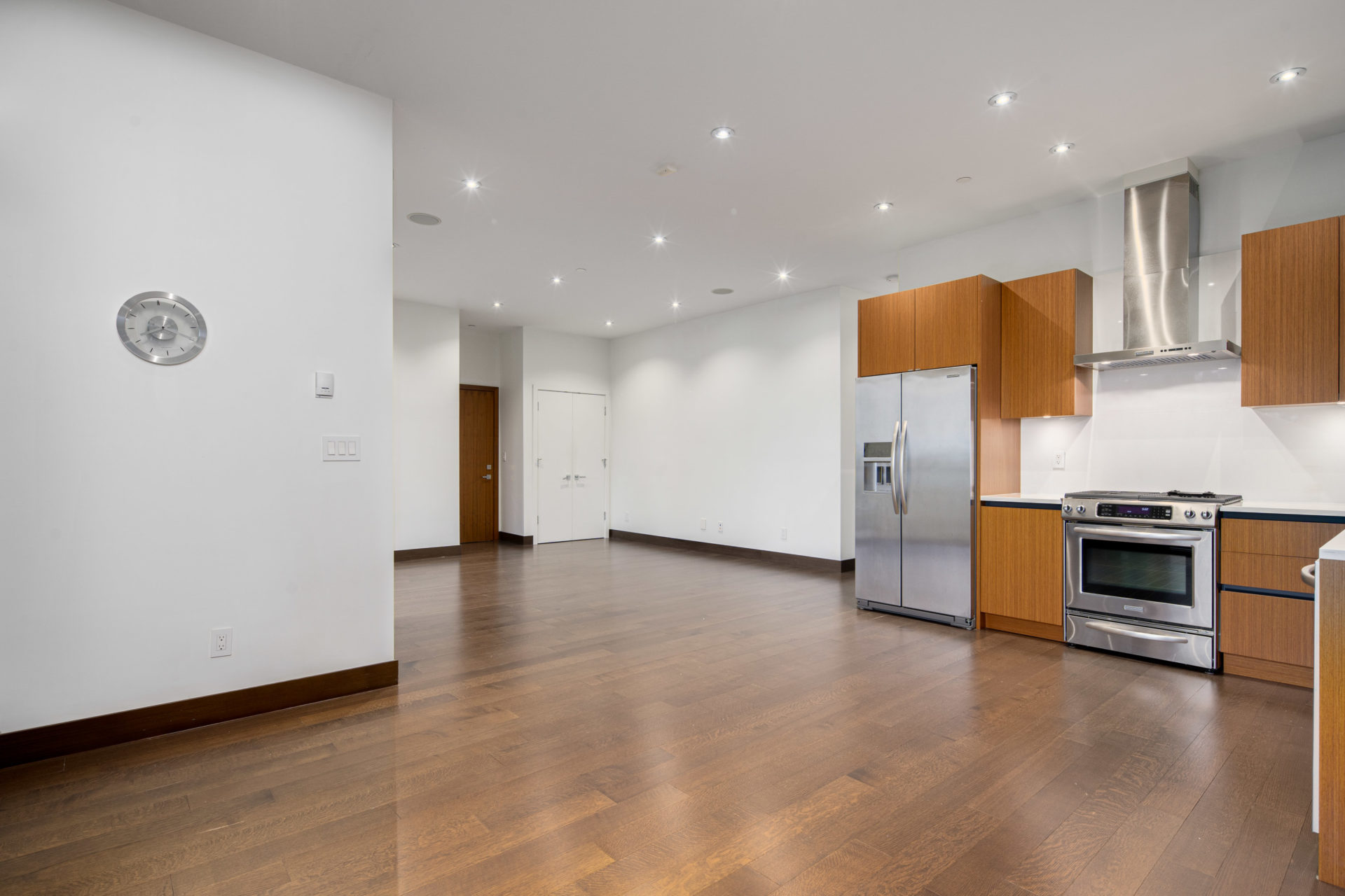 CONTEMPORARY ARCHITECTURAL HOME- 3175 Dickinson Crescent, West Vancouver